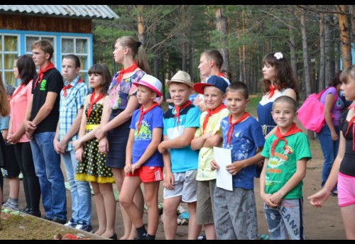 В детском оздоровительном лагере «Лесная сказка» Красночикойского района состоялось торжественное открытие первой смены